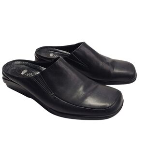 1803 Women's Black Leather Slip On Loafer Clogs Shoes Size 38